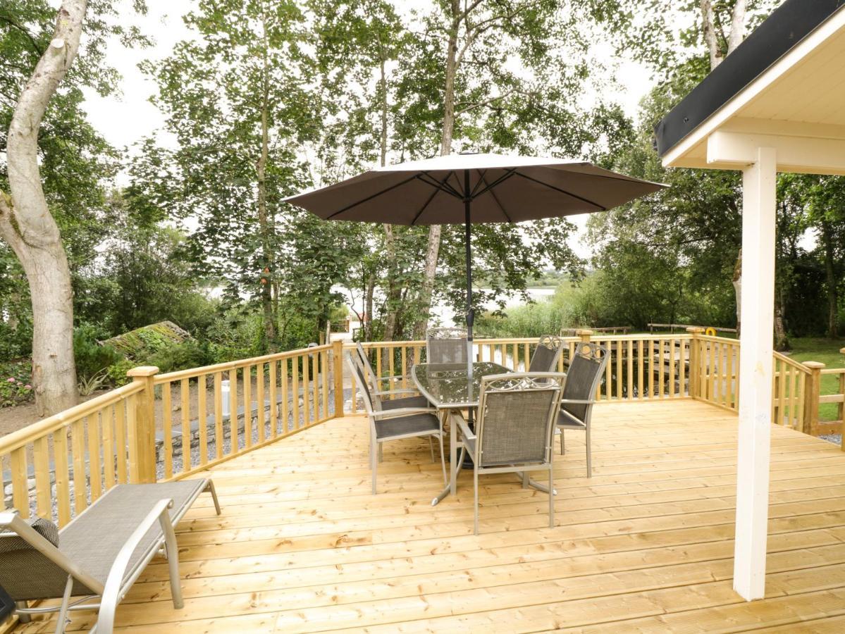 Port Heron Lodge Атлоун Екстериор снимка